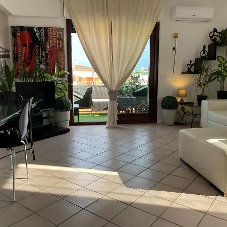 Maison d'hôtes 4luciroom Olbia
